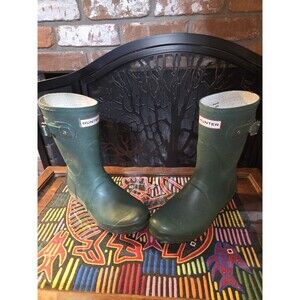 Hunter Original Short Green Rain Boots Rubber Waterproof Size 6M/7F Sold As-is